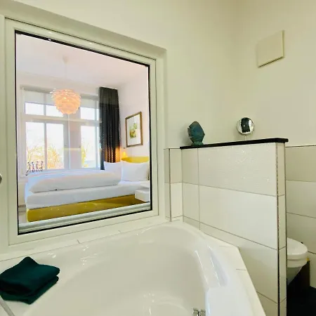 Anna App. 7 Seeblick