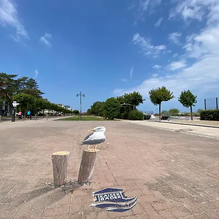 Anna App. 7 Seeblick *